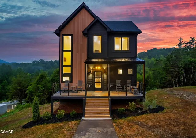 Single family home for sale at 1133 Reedmont Way, Sevierville, TN 37876 | MLS# 3306644