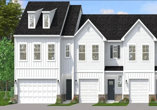 Photo 2 of Townhouse for sale at 2586 Mcclure Blvd, Columbia, TN 38401 | MLS# 3314807 | Listing updated on 2026-08-25