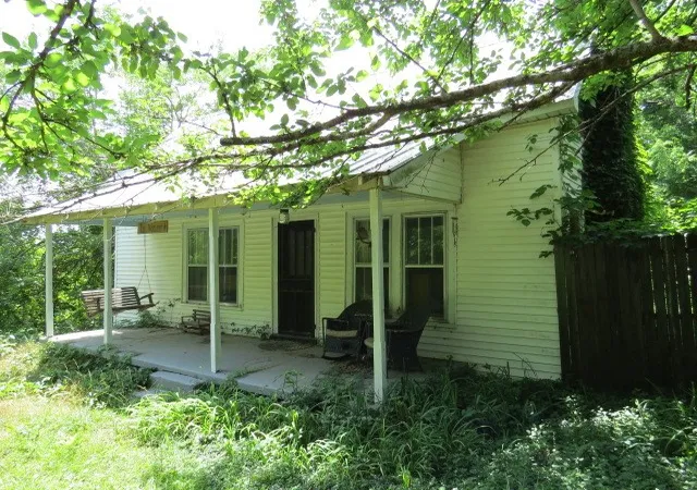 Photo 1 of Single family home for sale at 200 Hardy Rd, Pulaski, TN 38478 | MLS# 3306708 | Listing updated on 2026-08-15