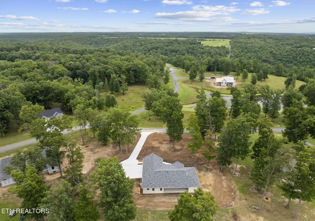 4th image of 427 Bluff View Lp, Crossville, TN 38571 | MLS# 3306691