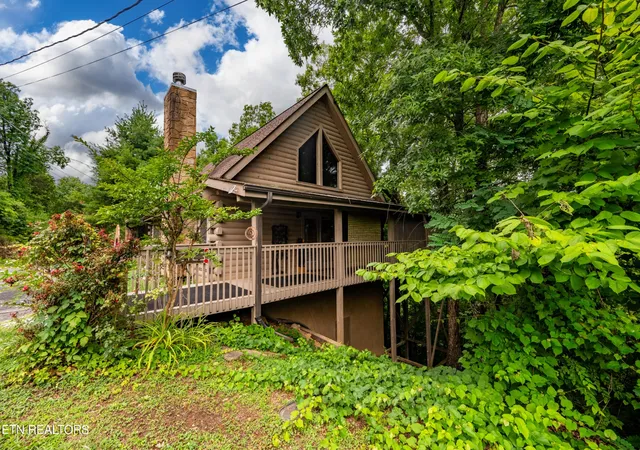 Photo 1 of Single family home for sale at 2123 Wingspan Dr, Sevierville, TN 37876 | MLS# 3306693 | Listing updated on 2026-07-29