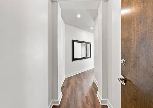 2nd image of 1510 Demonbreun St #704, Nashville, TN 37203 | MLS# 3514180