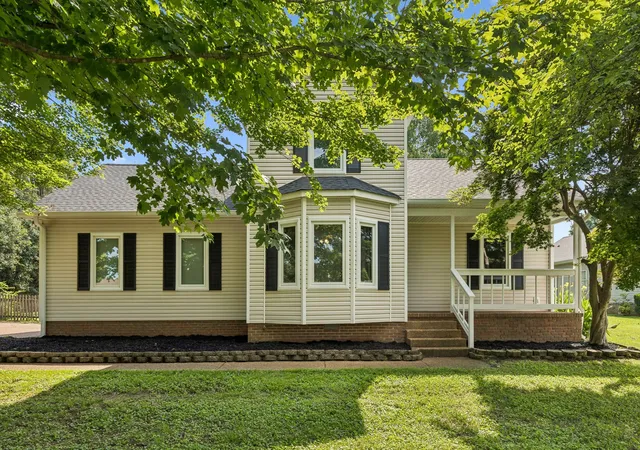 Photo 1 of Single family home for sale at 705 Murray Dr, Columbia, TN 38401 | MLS# 3312413 | Listing updated on 2026-09-04