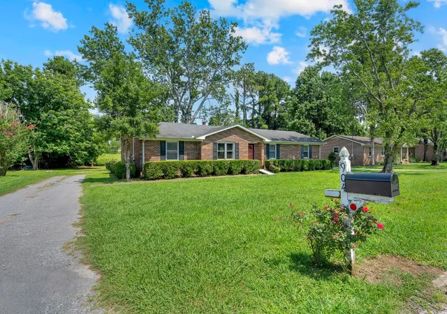 1st image of 904 Mead Dr, Shelbyville, TN 37160 | MLS# 3309114