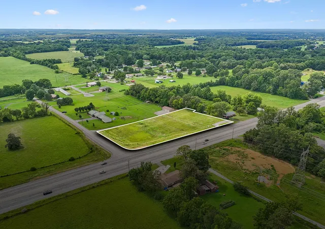 1st image of 1579 Woodbury Hwy, Manchester, TN 37355 | MLS# 3307291