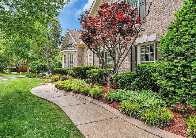Photo 4 of Single family home for sale at 206 Scurlock Ct, Franklin, TN 37067 | MLS# 3308932 | Listing updated on 2026-10-04
