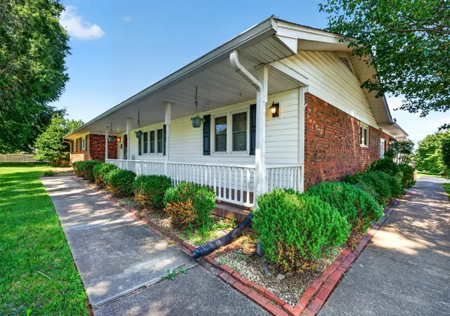 5th image of 2412 Grider Pond Rd, Bowling Green, KY 42104 | MLS# 3309150