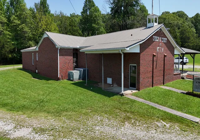 2nd image of 891 Spencer Rd, Rock Island, TN 38581 | MLS# 3309463