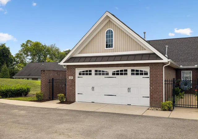 1st image of 395 Devon Chase Hl #4201, Gallatin, TN 37066 | MLS# 3333925