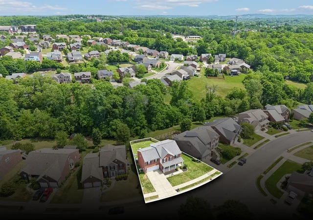 Photo 3 of Single family home for sale at 3032 Brookview Forest Dr, Nashville, TN 37211 | MLS# 3318847 | Listing updated on 2026-09-04