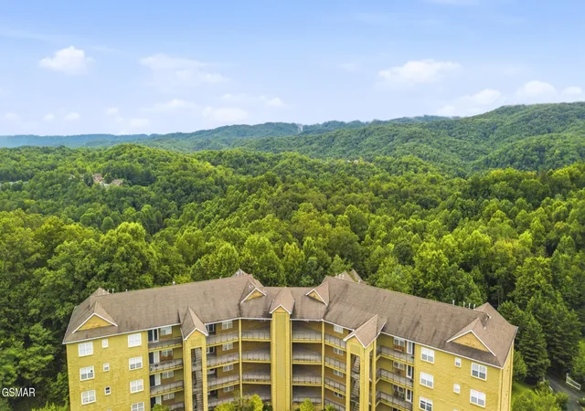 5th image of 338 Pinnacle View Way #153, Gatlinburg, TN 37738 | MLS# 3308927