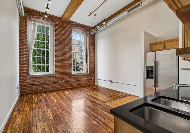 3rd image of 1350 Rosa L Parks Blvd #228, Nashville, TN 37208 | MLS# 3314293