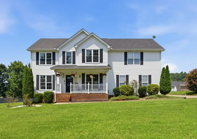 1st image of 117 Mountain View Rd, Bell Buckle, TN 37020 | MLS# 3314636