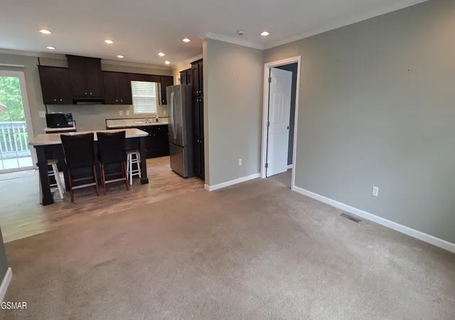Photo 2 of Single family home for sale at 400 Contentment Ln, Knoxville, TN 37920 | MLS# 3309048 | Listing updated on 2026-09-19
