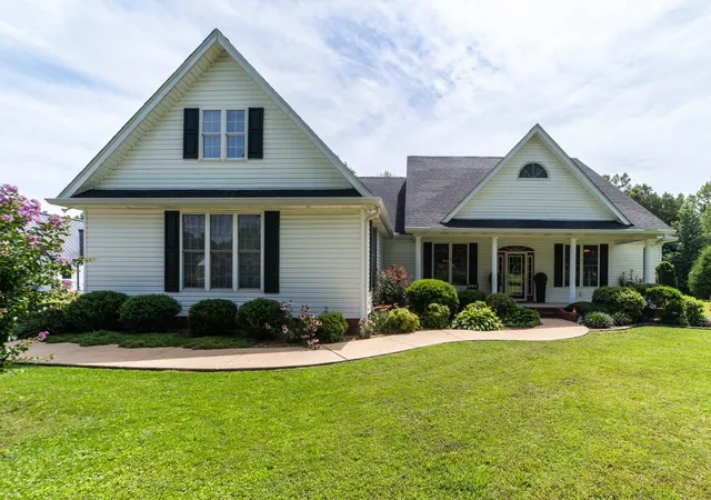3rd image of 390 Carmen Dr, Paris, TN 38242 | MLS# 3309128