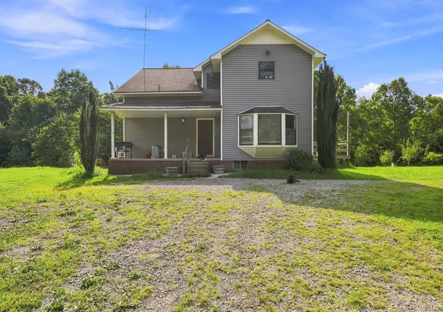 1st image of 1650 Little Fish Trap Rd, Lawrenceburg, TN 38464 | MLS# 3309280