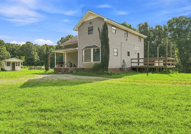 2nd image of 1650 Little Fish Trap Rd, Lawrenceburg, TN 38464 | MLS# 3309280