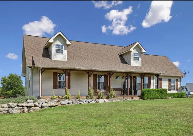 3rd image of 9949 Midland Rd, Bell Buckle, TN 37020 | MLS# 3309156