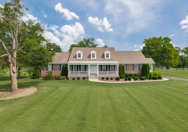3rd image of 144 Herb Garden Dr, Fayetteville, TN 37334 | MLS# 3311654