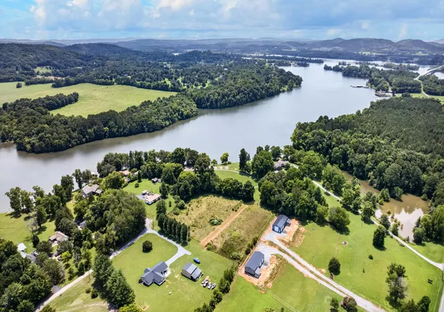 13th image of 32 Randolph Lane, Decatur, TN 37322 | MLS# 3309194
