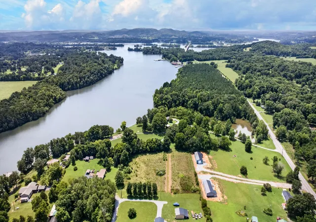 2nd image of 31 Randolph Lane, Decatur, TN 37322 | MLS# 3309196