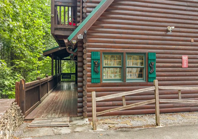 2nd image of 2810 Ridge Creek Circle, Sevierville, TN 37876 | MLS# 3512829