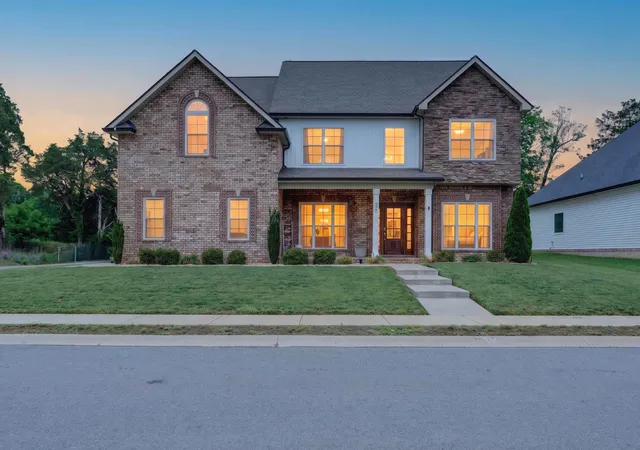 2nd image of 925 Burley Barn Rd, Clarksville, TN 37042 | MLS# 3311477
