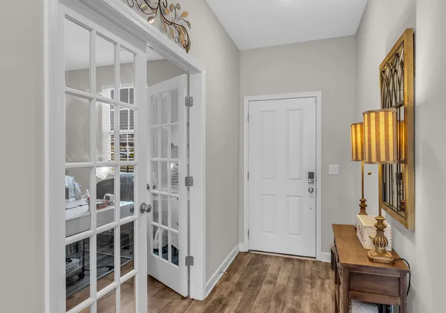 Photo 3 of Single family home for sale at 729 Amberton Dr, Smyrna, TN 37167 | MLS# 3309319 | Listing updated on 2026-08-30