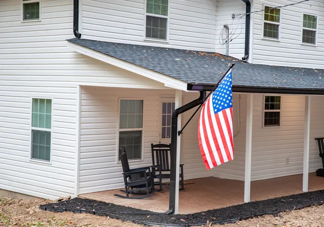 Photo 3 of Single family home for sale at 976 Chestnut Ridge Rd, Spring City, TN 37381 | MLS# 3311511 | Listing updated on 2026-08-31
