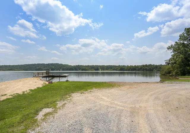 5th image of 33 Lower Roans Creek Rd, Linden, TN 37096 | MLS# 3309443