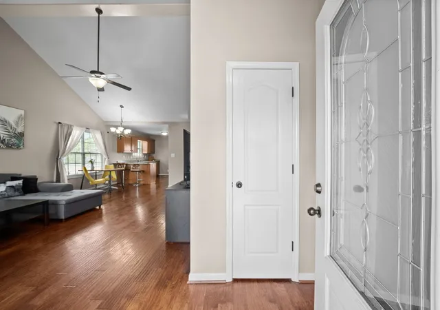 Photo 3 of Single family home for sale at 1640 Buchanon Dr, Clarksville, TN 37042 | MLS# 3312589 | Listing updated on 2026-08-29