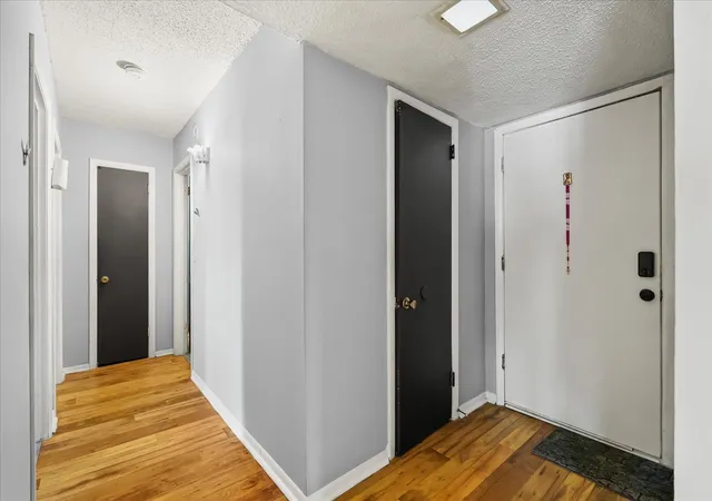 Photo 3 of Condo for sale at 441 Harding Pl #H7, Nashville, TN 37211 | MLS# 3314392 | Listing updated on 2026-09-22