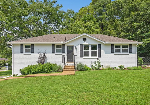 Photo 3 of Single family home for sale at 600 Huntington Pkwy, Nashville, TN 37211 | MLS# 3312553 | Listing updated on 2026-08-24