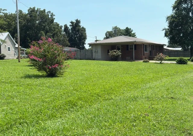 3rd image of 103 Garden St, Estill Springs, TN 37330 | MLS# 3309347