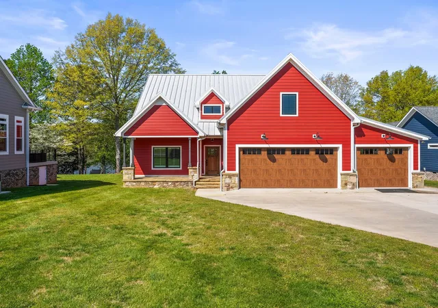 1st image of 171 Cypress Point Dr, Winchester, TN 37398 | MLS# 3309389