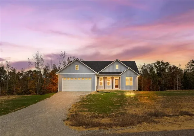 Photo 1 of Single family home for sale at 72 Ralph Travis Ln, Erin, TN 37061 | MLS# 3309441 | Listing updated on 2026-10-27