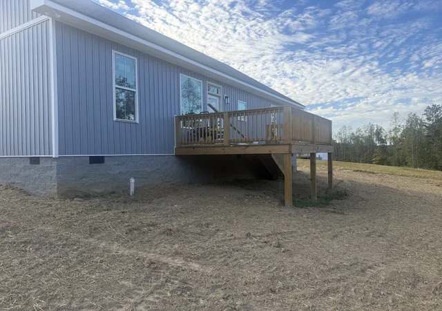 Photo 2 of Single family home for sale at 72 Ralph Travis Ln, Erin, TN 37061 | MLS# 3309441 | Listing updated on 2026-10-08