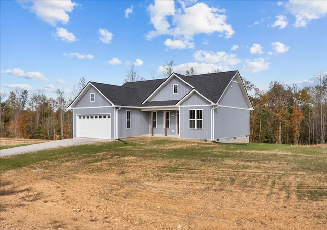 Photo 4 of Single family home for sale at 72 Ralph Travis Ln, Erin, TN 37061 | MLS# 3309441 | Listing updated on 2026-10-27
