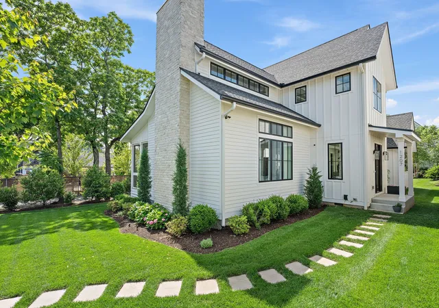 1st image of 1207 Sweetbriar Avenue, Nashville, TN 37212 | MLS# 3320380