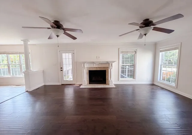 Photo 3 of Sale Pending at 1733 Apache Way, Clarksville, TN 37042 | MLS# 3309461 | Listing updated on 2026-08-19