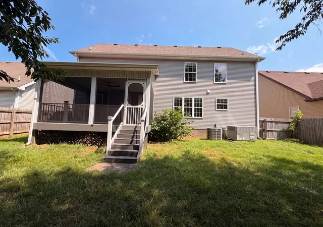 Photo 4 of Sale Pending at 1733 Apache Way, Clarksville, TN 37042 | MLS# 3309461 | Listing updated on 2026-08-19