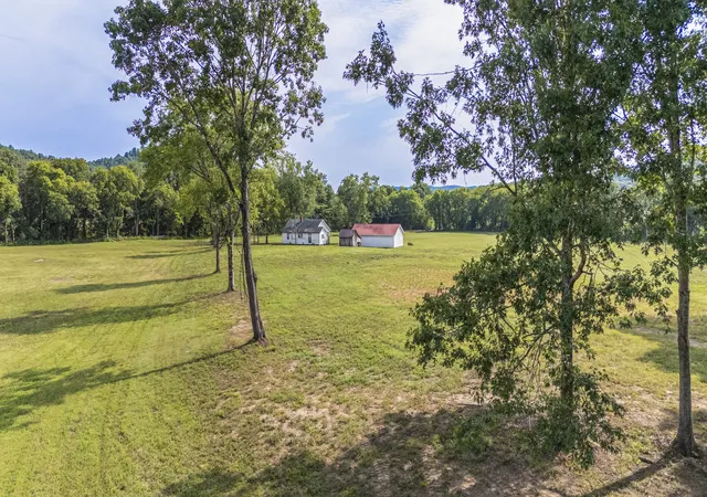 3rd image of 3568 Arbor Hill Rd, Petersburg, TN 37144 | MLS# 3311604