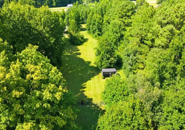 39th image of 2545 Norwood Dr, Woodlawn, TN 37191 | MLS# 3311703