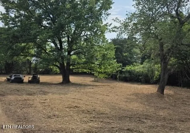 Photo 1 of Land for sale at 609 County Rd, Etowah, TN 37331 | MLS# 3615180 | Listing updated on 2026-10-08