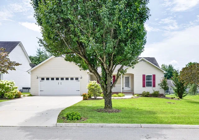 Photo 3 of Sale Pending at 1175 Dover Dr, Cookeville, TN 38501 | MLS# 3309502 | Listing updated on 2026-08-18