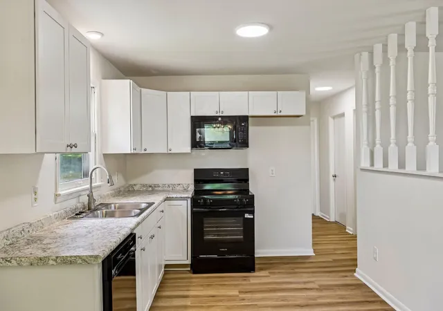 2nd image of 510 W Adams St, Woodbury, TN 37190 | MLS# 3311606
