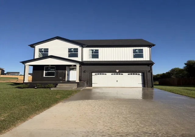Single family home for sale at 50 Echo Ridge, Oak Grove, KY 42262 | MLS# 3311780