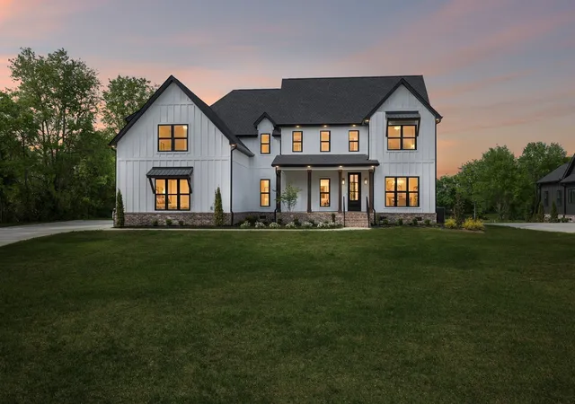 2nd image of 2428 River Rd, Murfreesboro, TN 37129 | MLS# 3314741