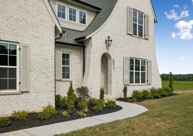 Photo 3 of Single family home for sale at 6033 Cypress Crk Rd, Spring Hill, TN 37174 | MLS# 3499827 | Listing updated on 2026-10-25