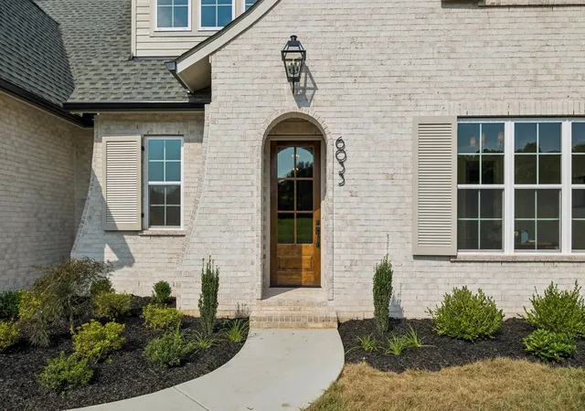 Photo 4 of Single family home for sale at 6033 Cypress Crk Rd, Spring Hill, TN 37174 | MLS# 3499827 | Listing updated on 2026-10-25